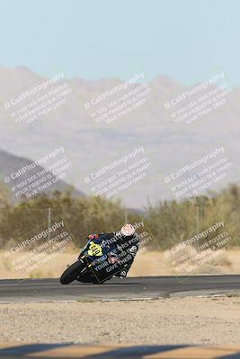media/Nov-02-2025-CVMA (Sun) [[337aff29ab]]/Race 11-Amateur Supersport Open/